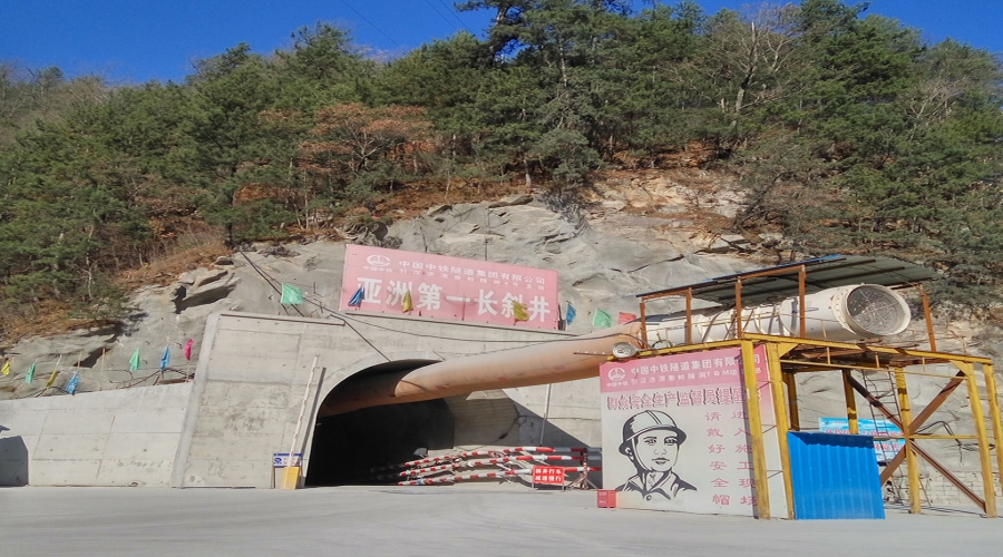 陕西省“引汉济渭”秦岭引水隧洞岩爆监测